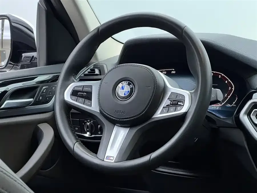 BMW X3 2022 xDrive25i M Sport Package 2022 — миниатюра 4