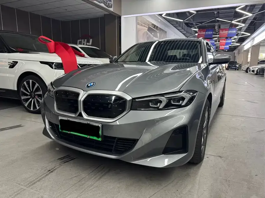 BMW i3 2022