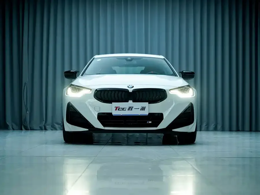 BMW M240 2025 M240i xDrive 2026 — миниатюра 5