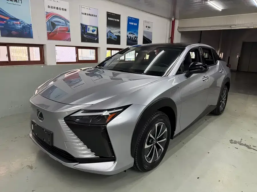 Lexus RZ 2023 450e 4WD Enjoy Edition 2023 — фото 1, купить с доставкой в Москву