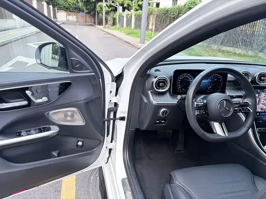 Mercedes-Benz Class C Mercedes-Benz C-Class 2024 Model Three C 260 L Haoye Sports Edition 2024 — миниатюра 4