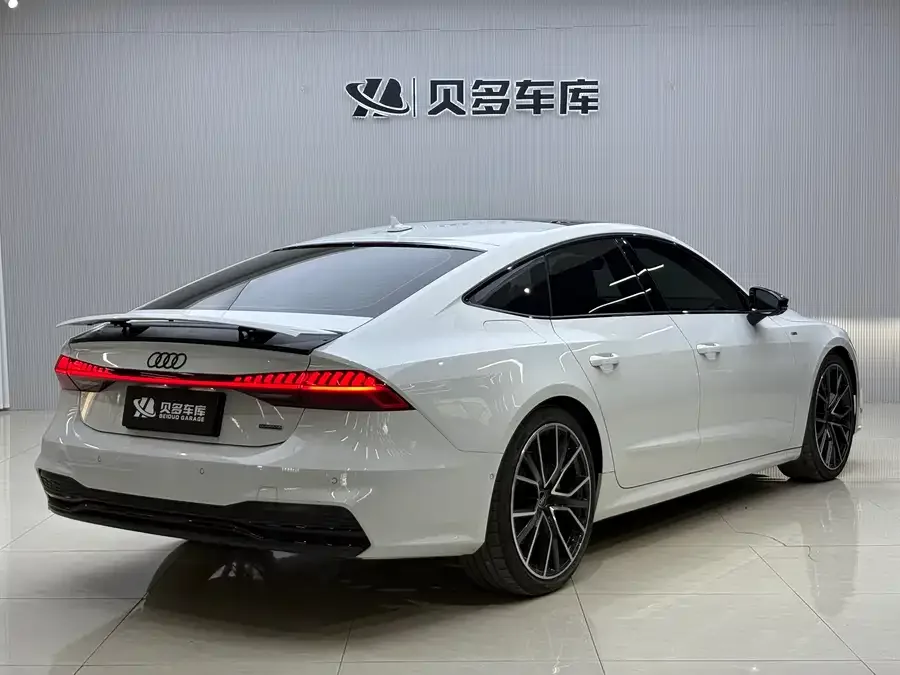 Audi A7 2023 55 TFSI quattro exclusive model 2023 — миниатюра 2