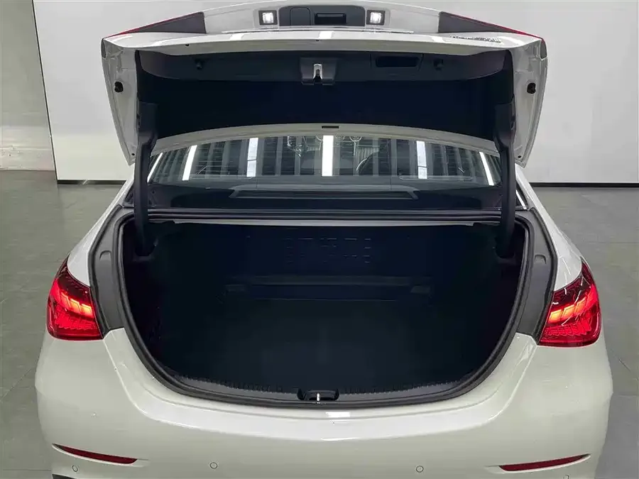 Mercedes-Benz Class C Mercedes-Benz C-Class 2024 facelift C 260 L Haoye Sports Edition 2024 — миниатюра 2