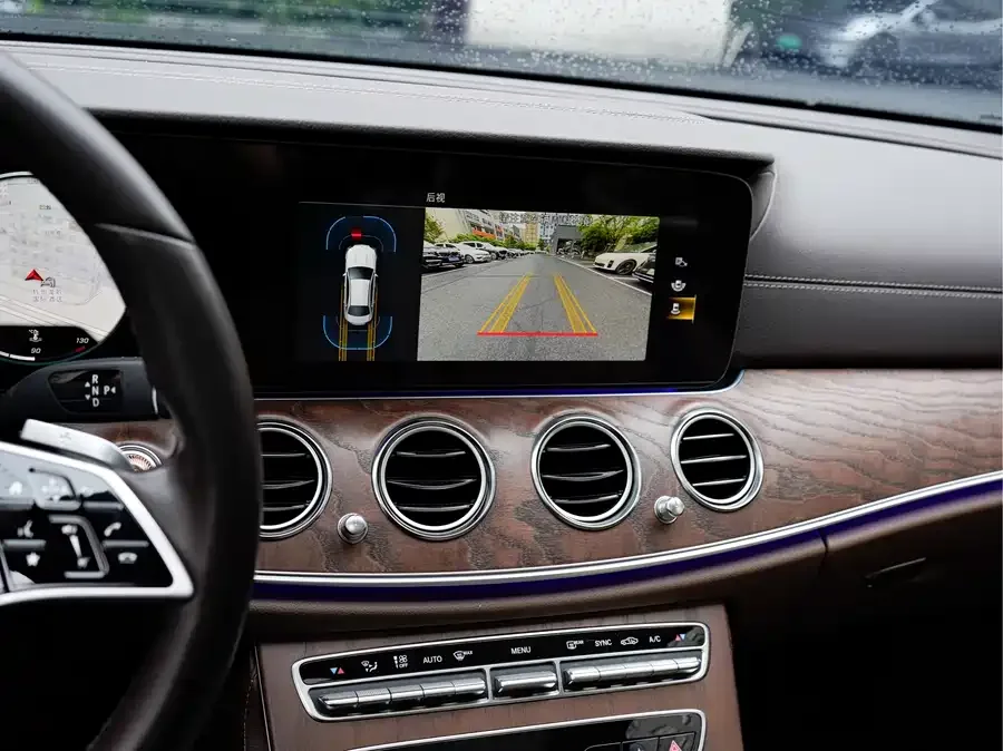 Mercedes-Benz E-Class Mercedes-Benz E-Class 2023 E 260 L 2024 — миниатюра 5