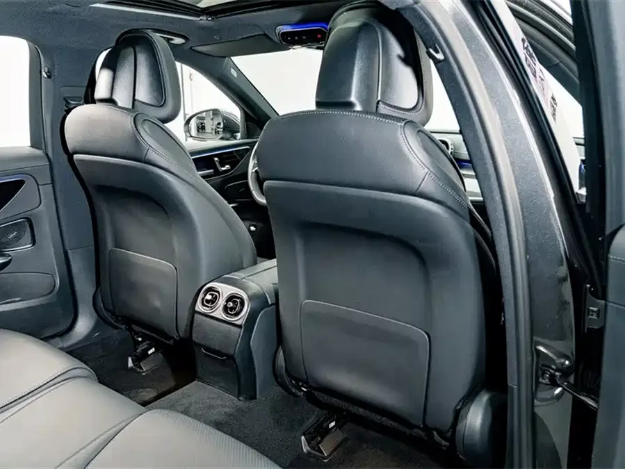 Mercedes-Benz Class C Mercedes-Benz C-Class 2023 C 200 L Sports Edition 2023 — миниатюра 5