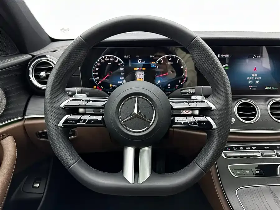 Mercedes-Benz E-Class Mercedes-Benz E-Class 2023 E 300 L Sports Luxury Edition 2023 — миниатюра 3