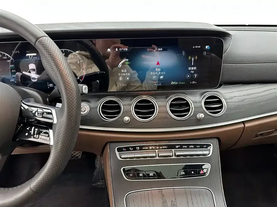 Mercedes-Benz E-Class Mercedes-Benz E-Class 2023 E 300 L Sports Luxury Edition 2023 — миниатюра 4