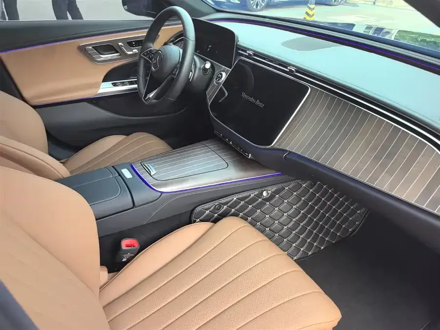 Mercedes-Benz E-Class Mercedes-Benz E-Class 2024 E 300 L Fashion Edition 2024 — миниатюра 4