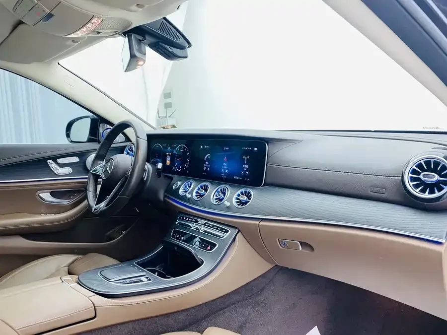 Mercedes-Benz E-Class Mercedes-Benz E-Class 2022 E 300 L Luxury Edition 2022 — миниатюра 4