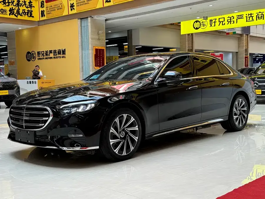 Mercedes-Benz E-Class 2025