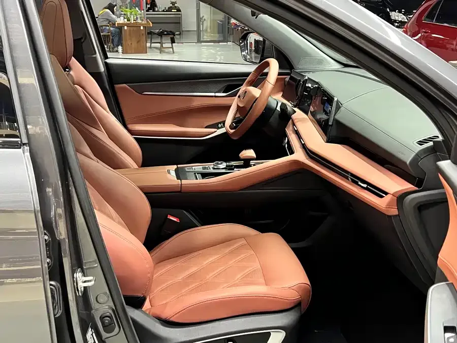 Changan CS75PLUS Changan CS75PLUS 2024 Third Generation Champion Edition 1.5T Smart Driving and Navigation Edition 2024 — миниатюра 3
