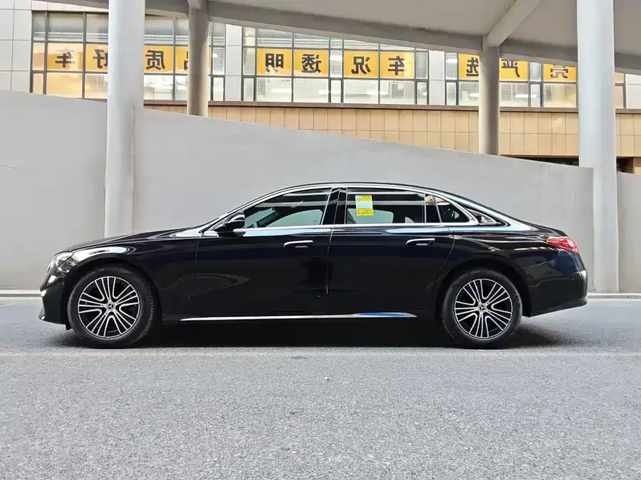 Mercedes-Benz E-Class Mercedes-Benz E-Class 2024 E 260 L 2026 — миниатюра 4