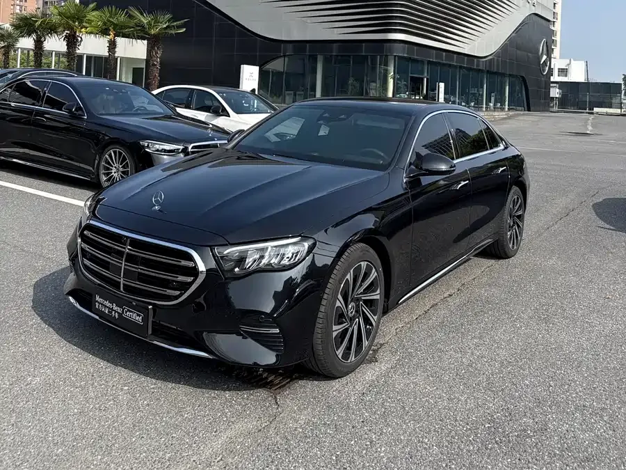 Mercedes-Benz E-Class 2025