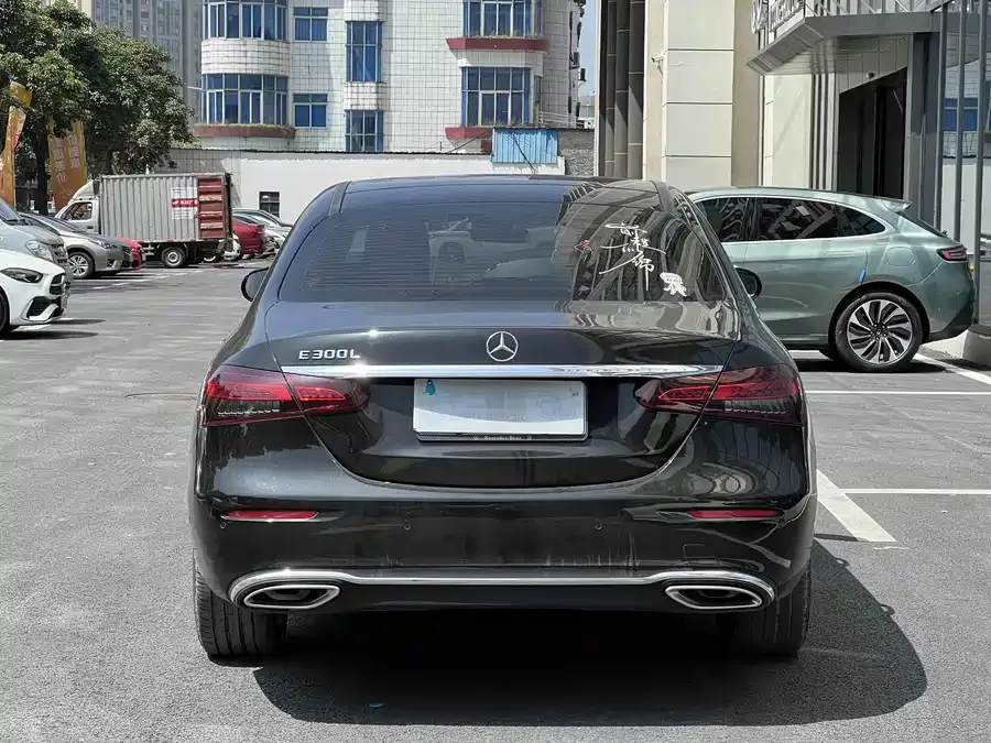 Mercedes-Benz E-Class Mercedes-Benz E-Class 2023 E 300 L Luxury Edition 2023 — миниатюра 4