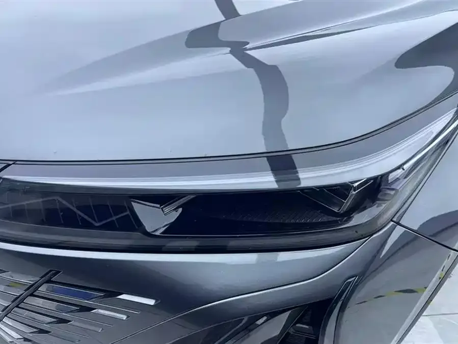 Changan CS75PLUS Changan CS75PLUS 2023 third-generation 1.5T automatic premium model 2023 — миниатюра 2