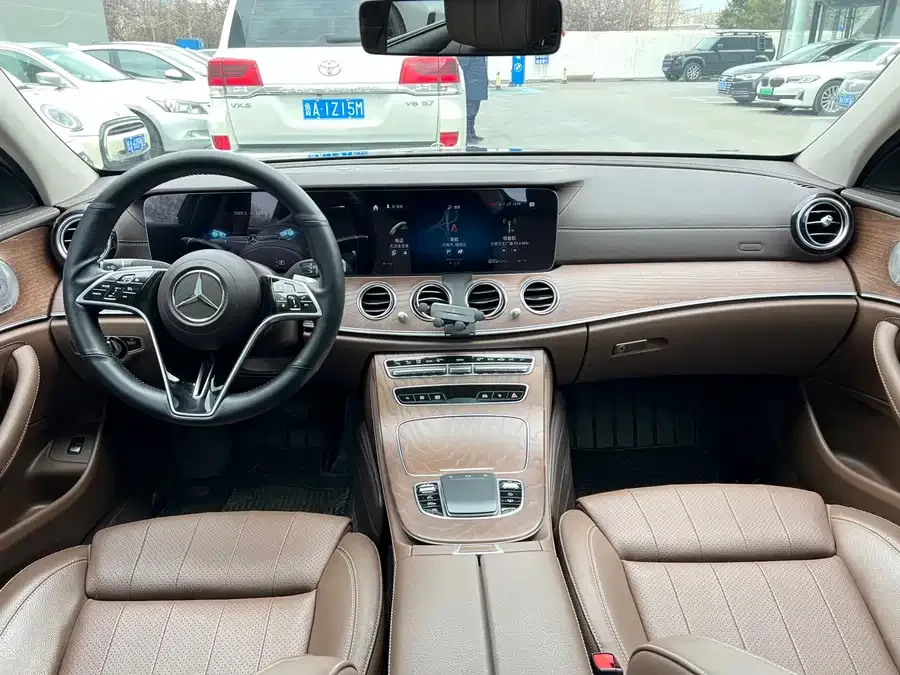 Mercedes-Benz E-Class Mercedes-Benz E-Class 2022 E 300 L Luxury Edition 2022 — миниатюра 5