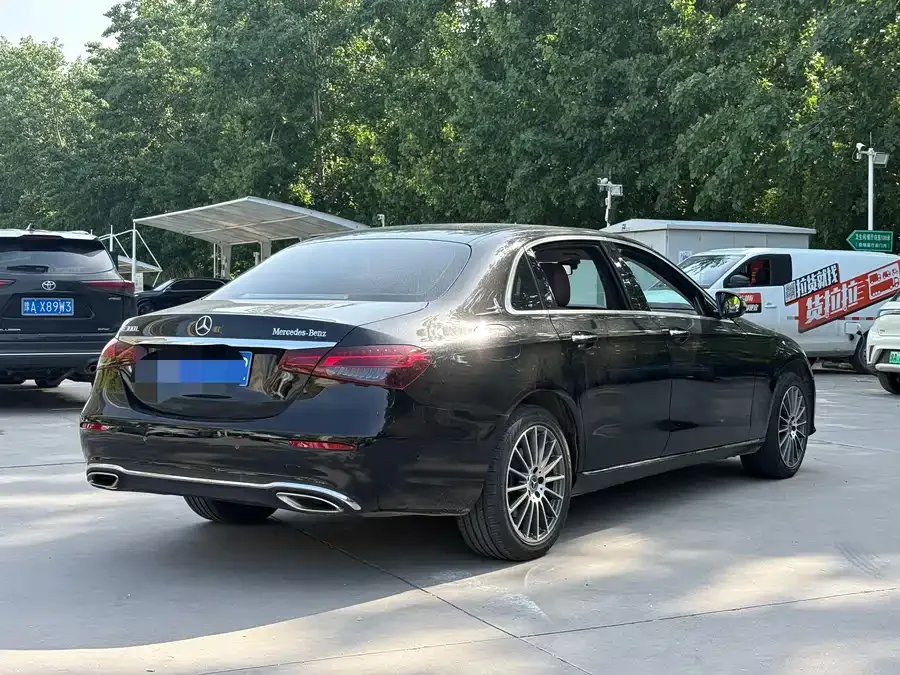 Mercedes-Benz E-Class Mercedes-Benz E-Class 2022 E 260 L 2023 — миниатюра 4
