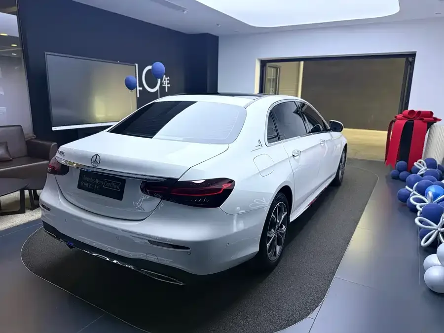 Mercedes-Benz E-Class Mercedes-Benz E-Class 2022 E 300 L Sports Fashion Edition 2022 — миниатюра 3