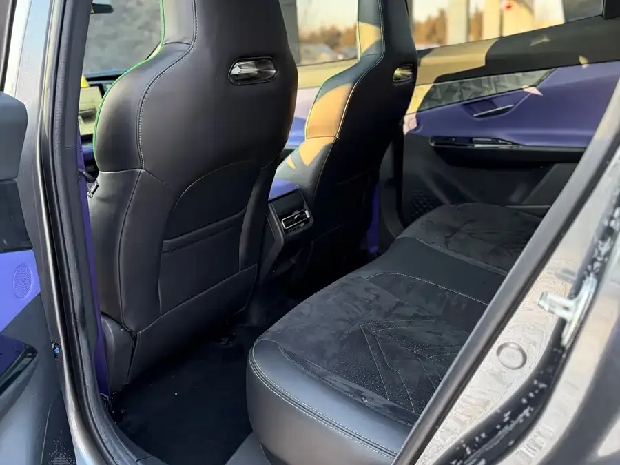 Changan UNI-T Changan UNI-T 2023 second generation 1.5T sports version flagship model 2023 — миниатюра 4
