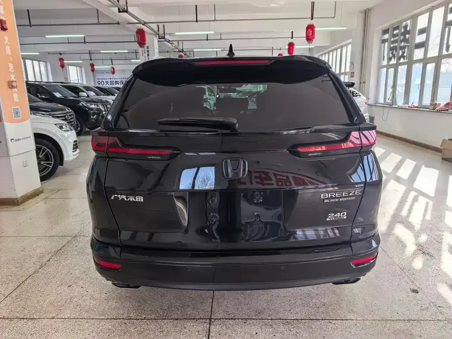 Honda Breeze Haoying 2021 240TURBO CVT 2WD Fantasy Night Edition 2022 — миниатюра 2