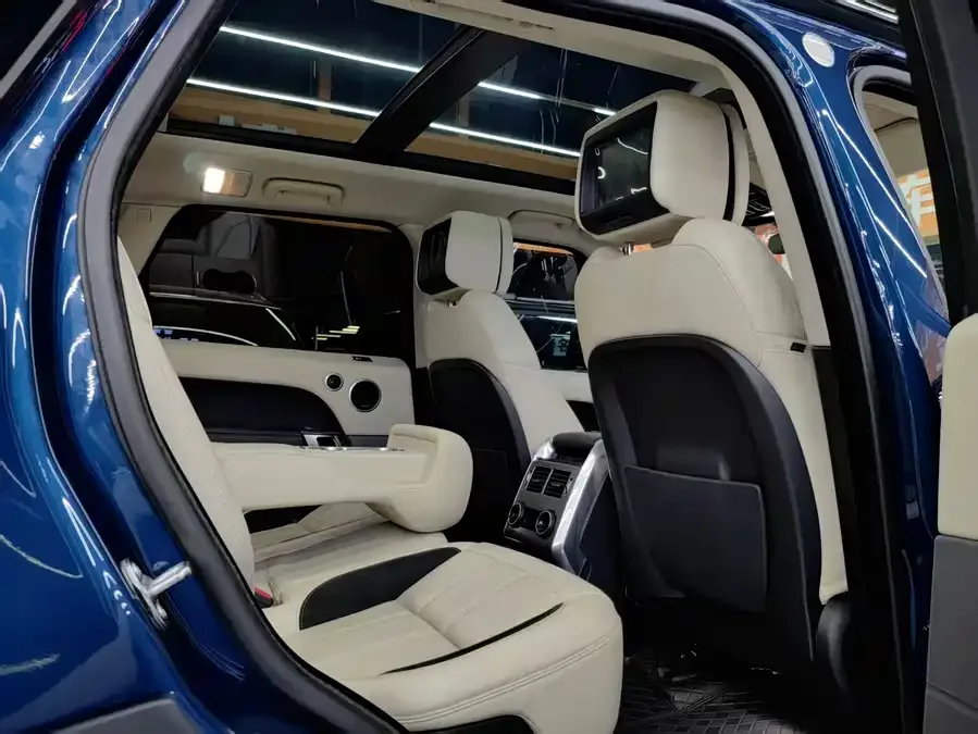 Land Rover Range Rover Sport Range Rover Sport 2022 3.0L6 HST 2022 — миниатюра 4
