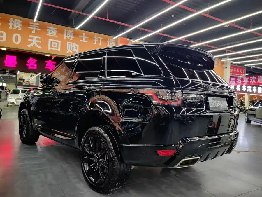 Land Rover Range Rover Sport Range Rover Sport 2022 3.0L6 HST 2022 — миниатюра 5