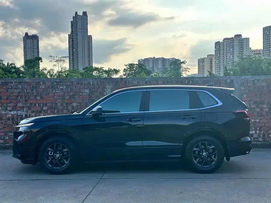 Honda Breeze Haoying 2023 240TURBO 2WD Luxury Edition 5 Seaters 2023 — миниатюра 4