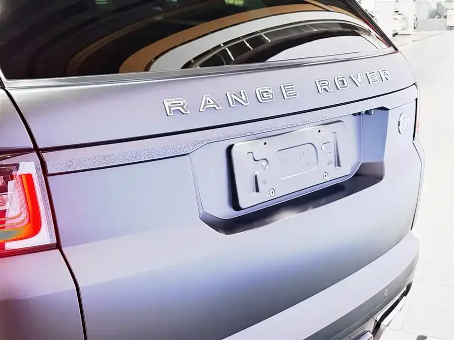 Land Rover Range Rover Sport 2022 Range Rover Sport 5.0 SC V8 SVR Peak Collector's Edition 2023 — миниатюра 4