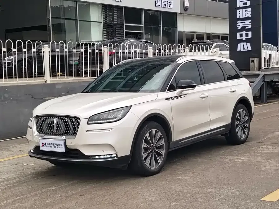 Lincoln Adventurer 2022