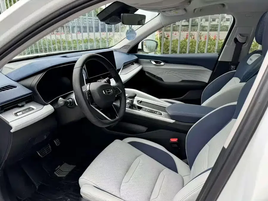 Geely Xingrui Xingrui 2023 2.0TD Premium Edition 2022 — миниатюра 5