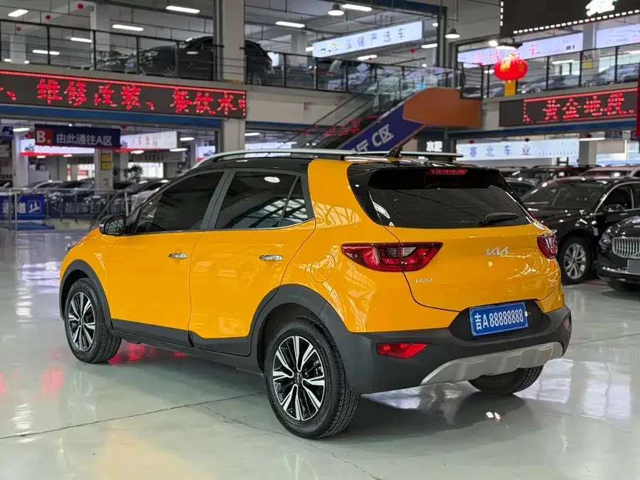 Kia KX1 2021 Yipao 1.4L CVT Sunroof Model 2022 — миниатюра 5