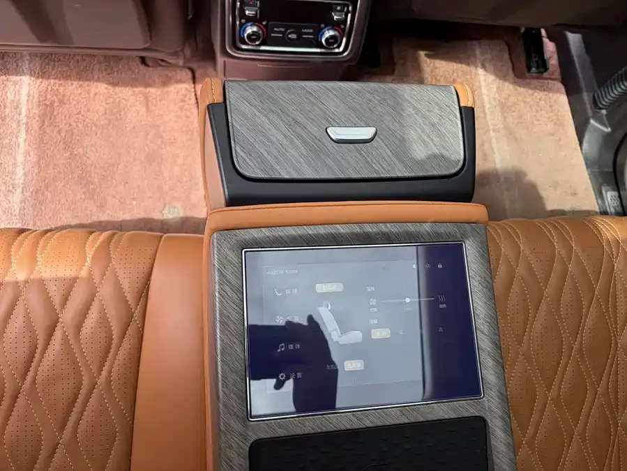 Tank 500 Tank 500 2023 3.0T Business Edition 5-seater 2023 — миниатюра 4