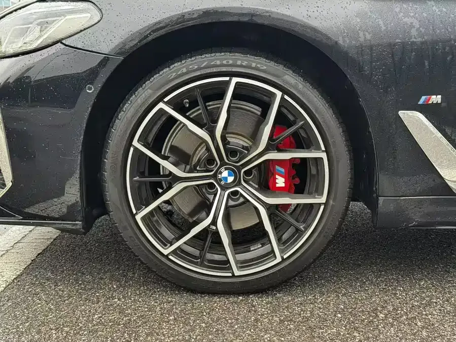 BMW 5 Series BMW 5 Series 2023 530Li Leading M Sport Package 2023 — миниатюра 3