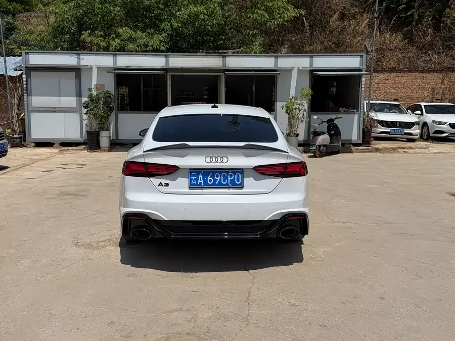 Audi A5 Audi A5 (Imported) 2025 Sportback Classic Edition 40 TFSI Fashionable and Dynamic Model 2025 — миниатюра 2