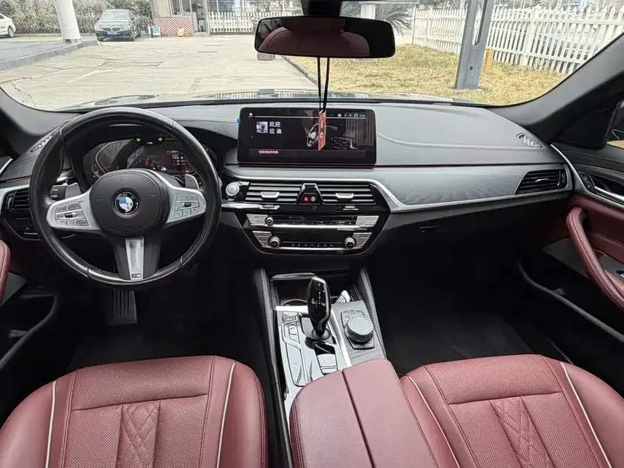 BMW 5 Series BMW 5 Series 2023 530Li Leading M Sport Package 2023 — миниатюра 2