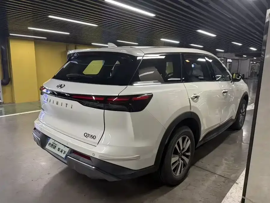 Infiniti QX60 2022 2.0T Comfort Edition 2023 — миниатюра 4