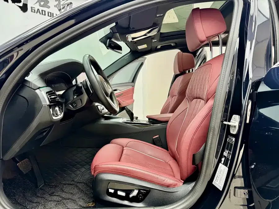 BMW 5 Series BMW 5 Series 2023 530Li Exclusive M Sport Package 2023 — миниатюра 2