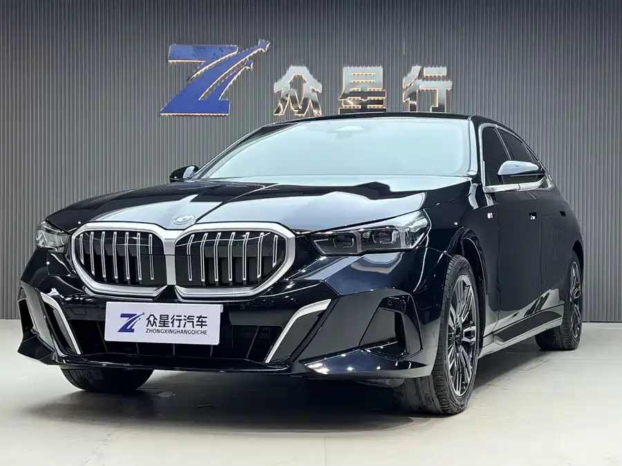 BMW 5 Series 2024