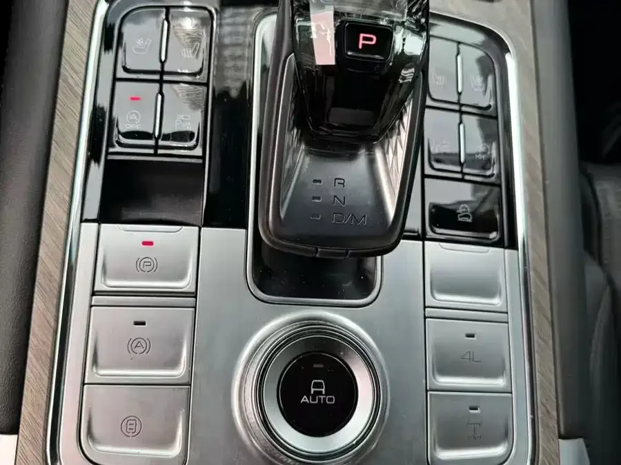 Tank 500 Tank 500 2022 3.0T Sports Edition 5-seater 2022 — миниатюра 3