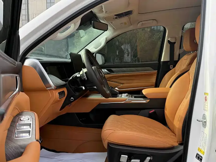 Tank 500 Tank 500 2022 3.0T Sports Edition 5-seater 2022 — миниатюра 2