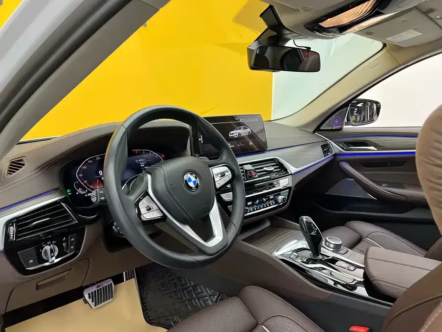 BMW 5 Series BMW 5 Series 2022 Model 2 530Li Premium Luxury Package 2022 — миниатюра 2