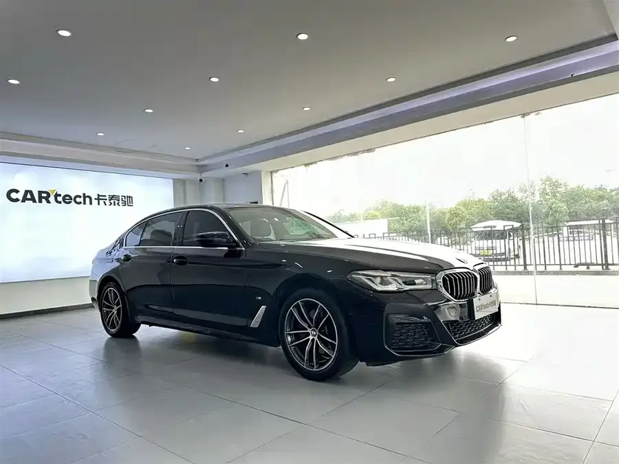 BMW 5 Series BMW 5 Series 2022 525Li M Sport Package 2022 — миниатюра 5