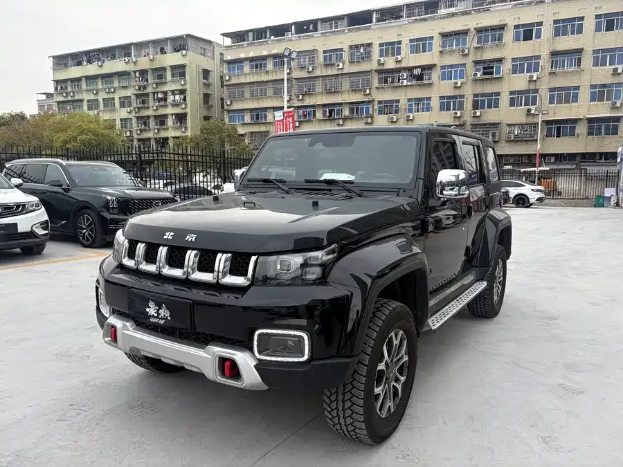 BAIC BJ40 Beijing Off-road BJ40 2022 2.0T Automatic 4WD Touring Tower Champion Edition 2022 — фото 1, купить с доставкой в Москву