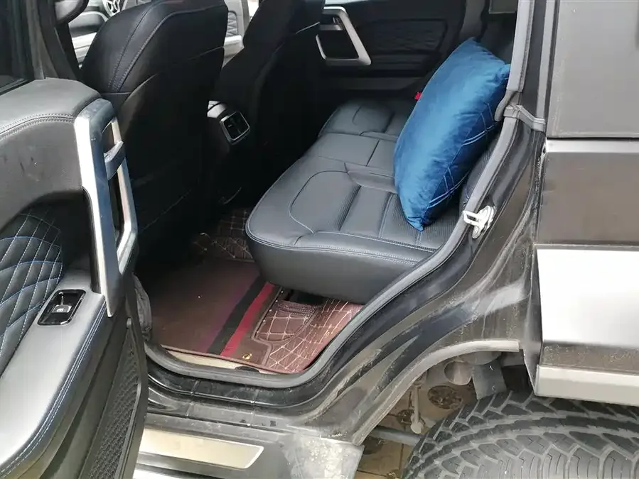 BAIC BJ40 Beijing Off-road BJ40 2021 2.0D Automatic 4WD Blade Hero Edition Knight Type (Front and Rear Electric Locks) 2022 — миниатюра 5