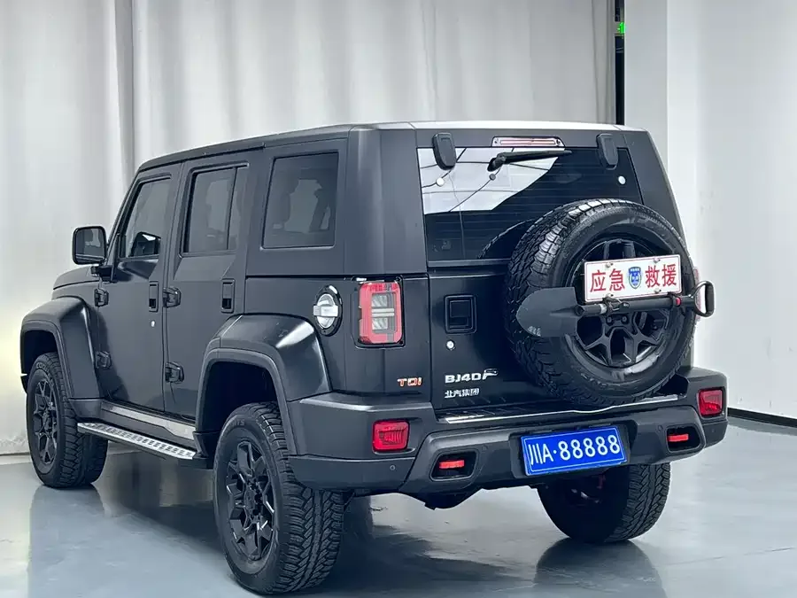 BAIC BJ40 Beijing Off-road BJ40 2021 2.0D Automatic 4WD Blade Hero Edition Knight Type (Front and Rear Electric Locks) 2022 — миниатюра 5