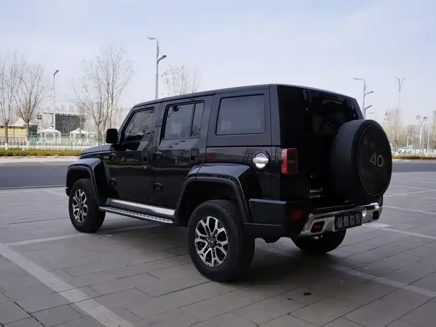 BAIC BJ40 Beijing Off-road BJ40 2020 2.0T Automatic 4WD City Hunter Edition Supreme Edition 2022 — миниатюра 2