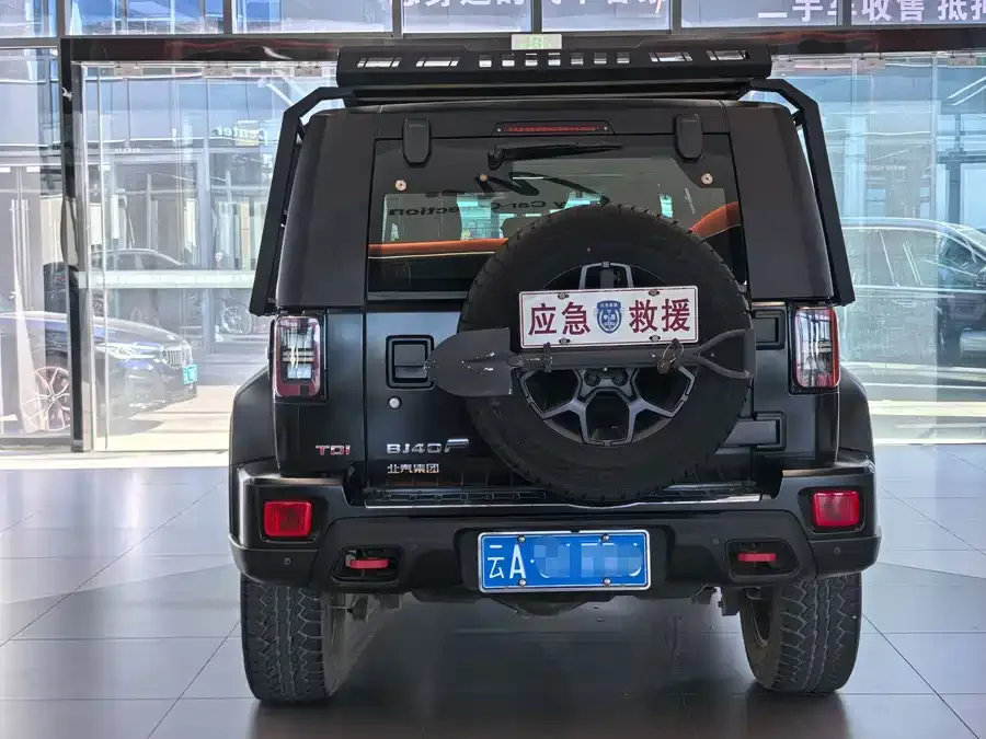 BAIC BJ40 Beijing Off-road BJ40 2021 2.0D Automatic 4WD Blade Hero Edition Knight Edition 2022 — миниатюра 5