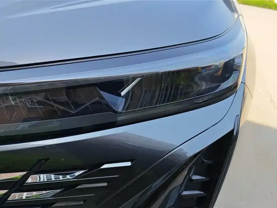 Changan CS75PLUS Changan CS75PLUS 2023 third-generation 1.5T automatic premium model 2023 — миниатюра 2