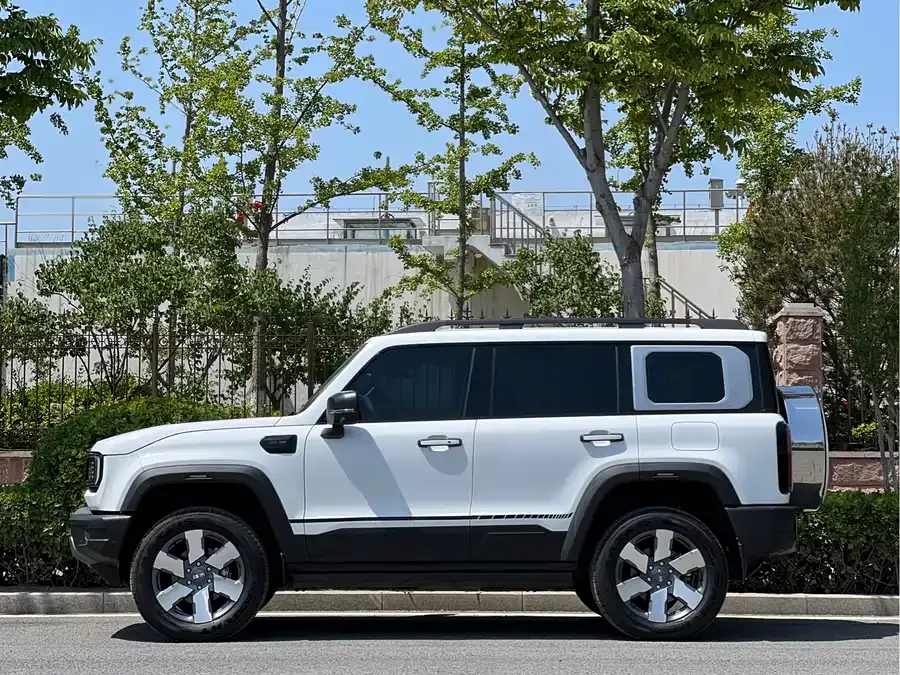 BAIC BJ40 Beijing Off-road BJ40 Extended Range 2025 Advanced Edition 2025 — миниатюра 4