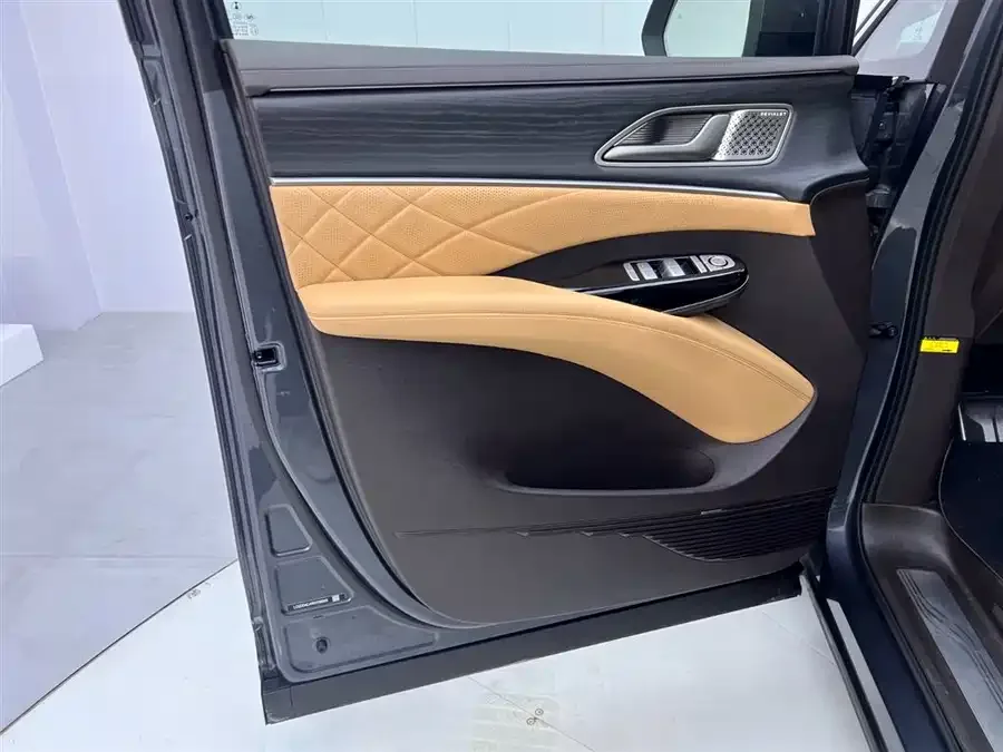 BYD D9 Denza D9 2025 DM-i Intelligent Driving Edition 1020 Four-Wheel Drive Flagship Model 2025 — миниатюра 5
